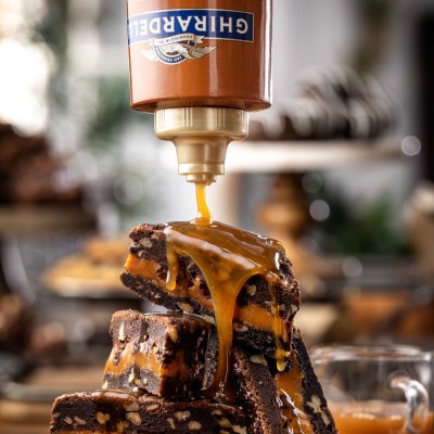 Ghirardelli Caramel Sauce - Squeeze Bottle 